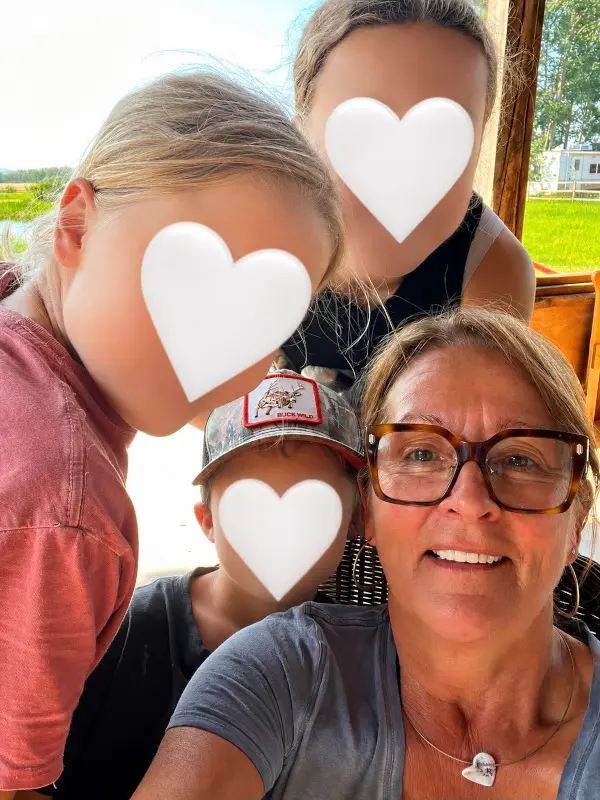 Beate with her host family